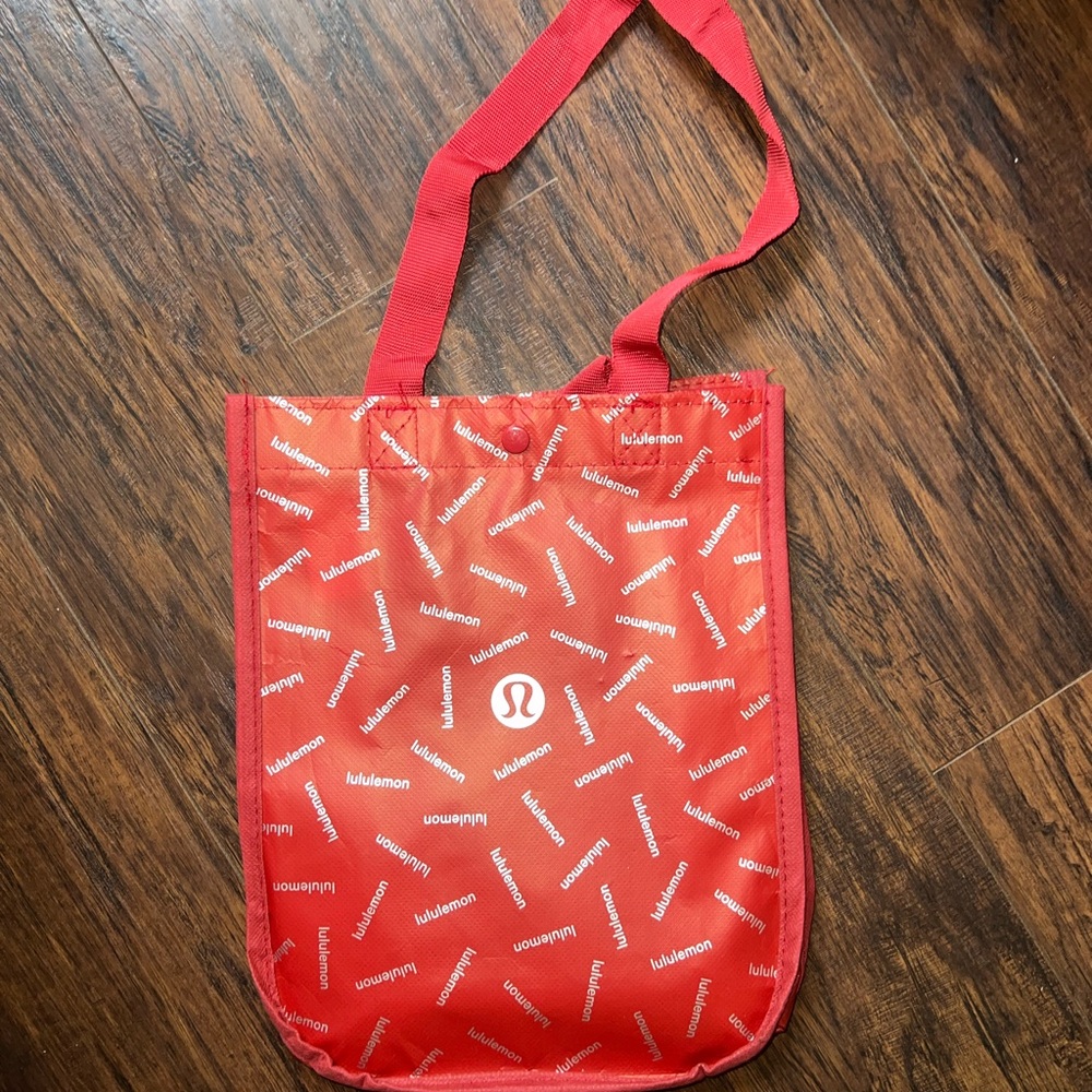lululemon bag